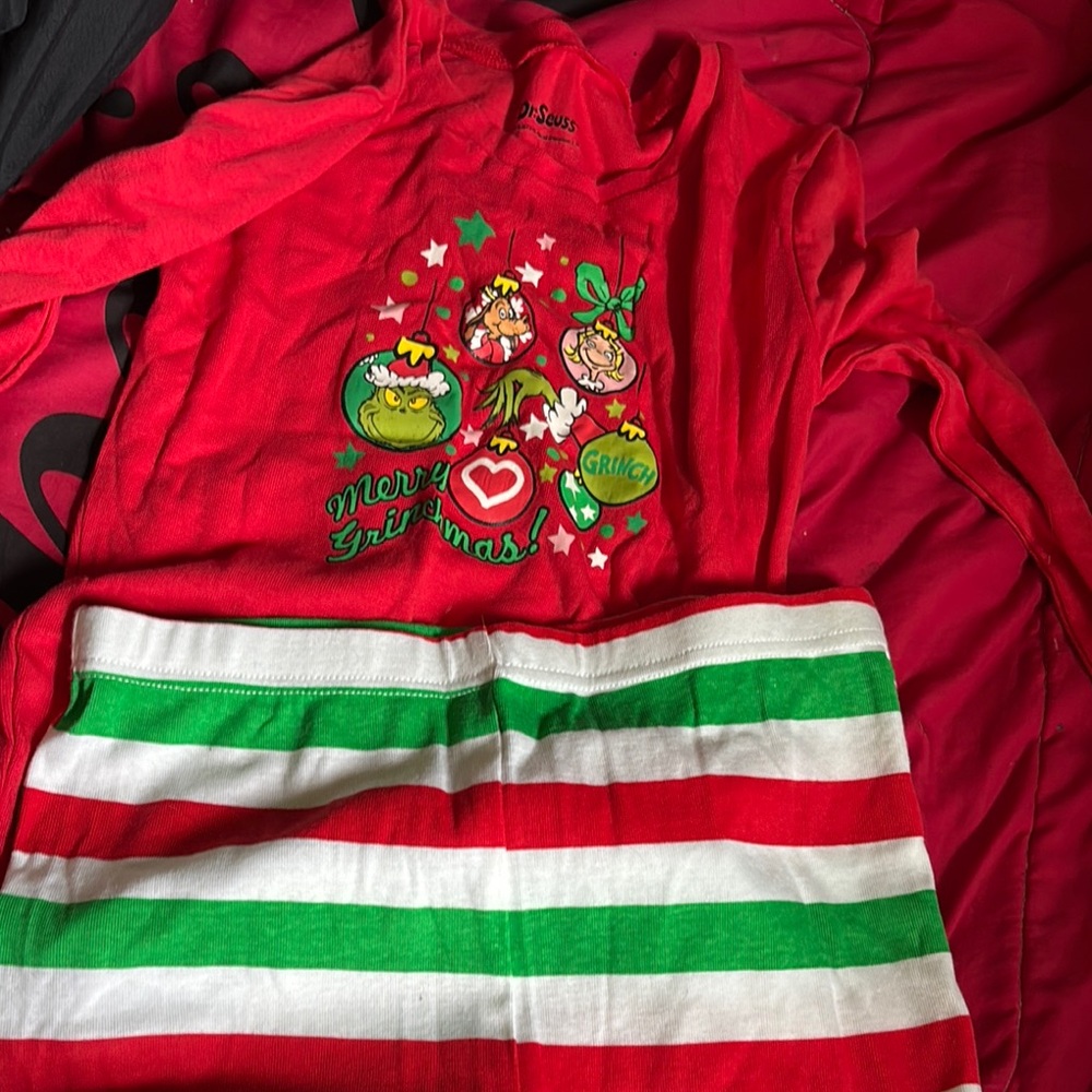 Dr. Seuss Kids Pajama Set - Red and Green Stripes